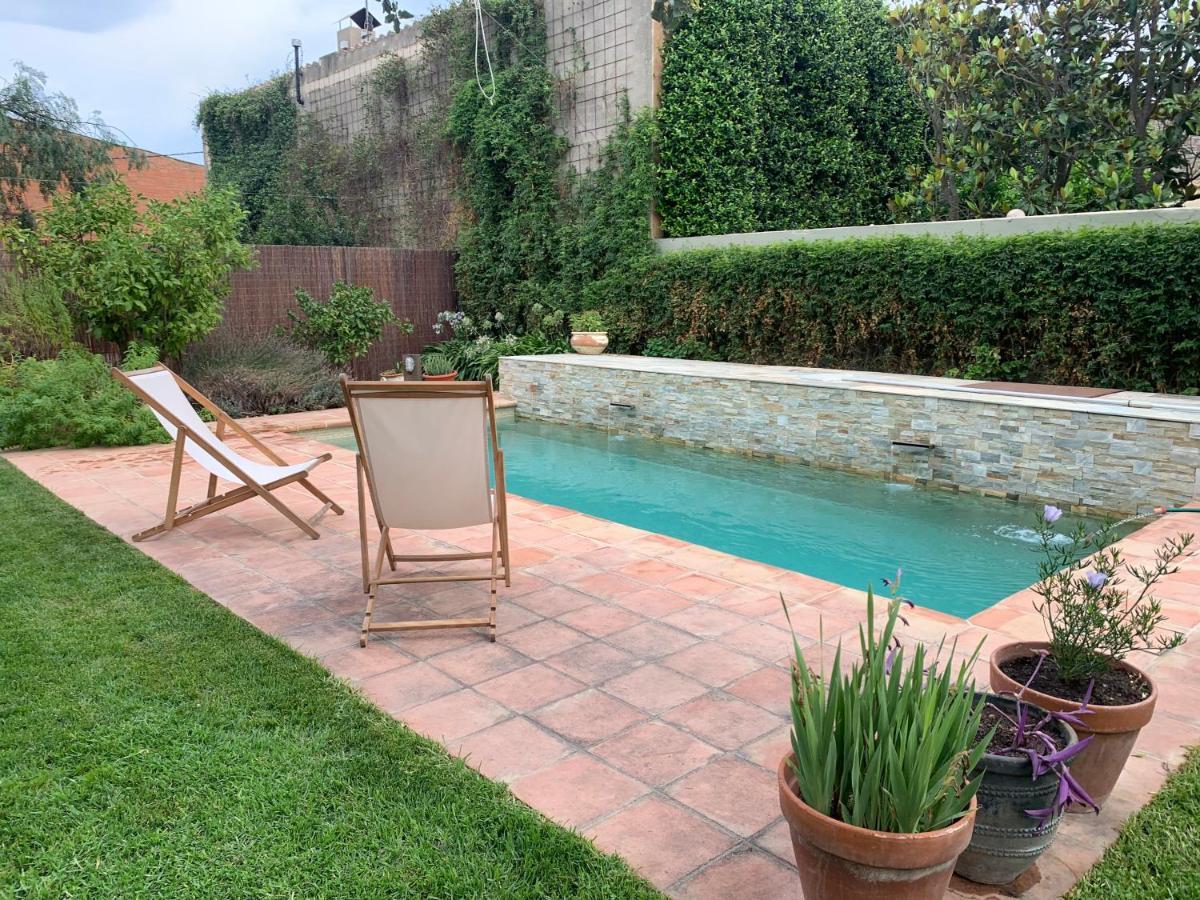 Can Rucall Piscina Compartida Vilamacolum Экстерьер фото